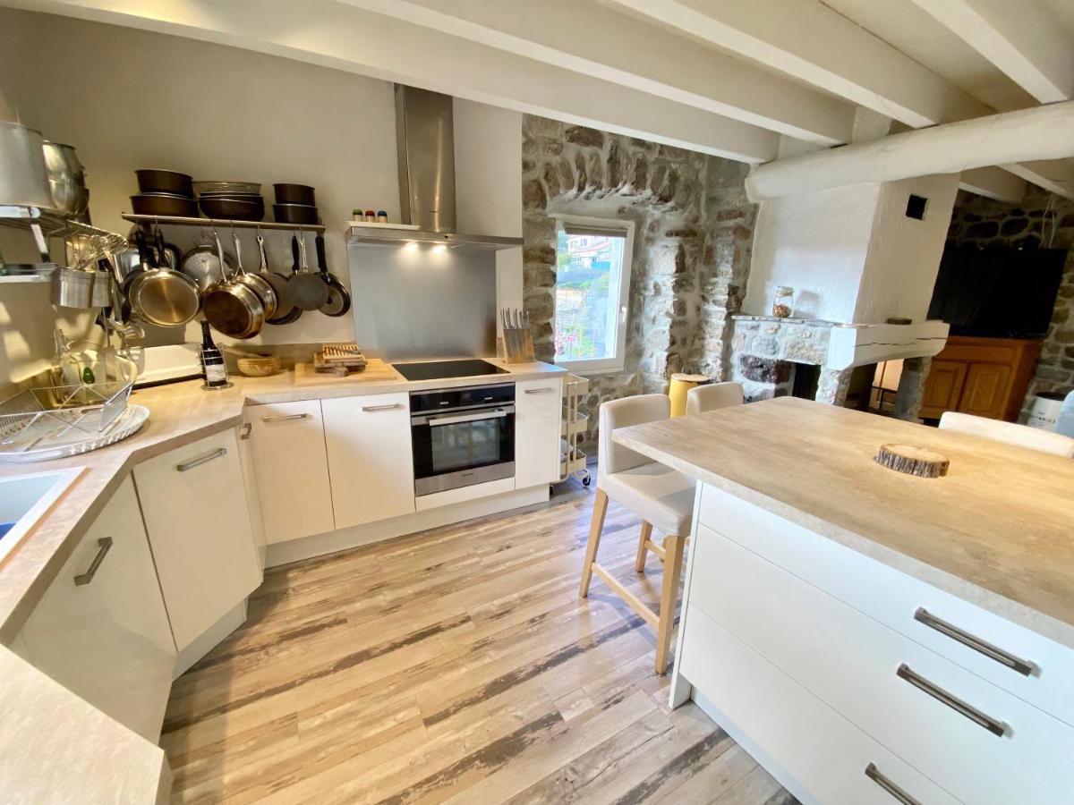 Gite De Groupe 160M2, 15P, Salle De Reception, Jardin, Terrasse Mazan-l'Abbaye Exterior foto