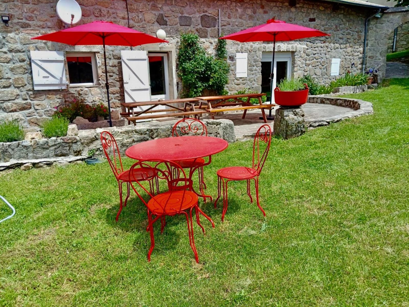 Gite De Groupe 160M2, 15P, Salle De Reception, Jardin, Terrasse Mazan-l'Abbaye Exterior foto